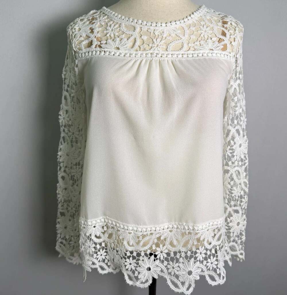Yincro Womens Large NWT White Floral Crochet Lace Long Sleeve Boho Blouse Top